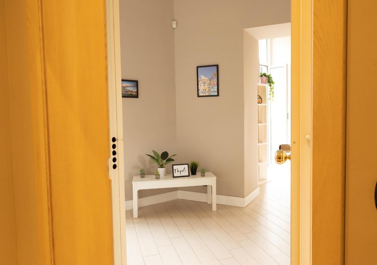 Apartment Amedeo - Il Salotto Di Naples